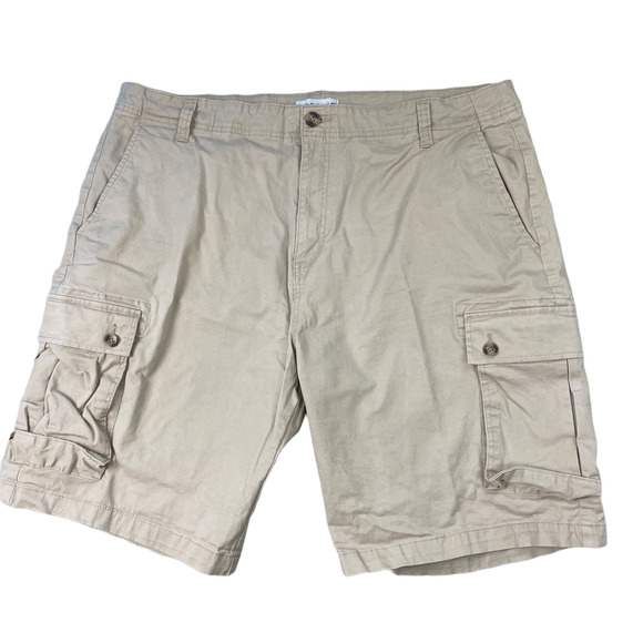 Saddlebred Cargo Shorts Mens 42 Khaki Tan Relaxed Stretch Casual Pockets - Picture 1 of 11